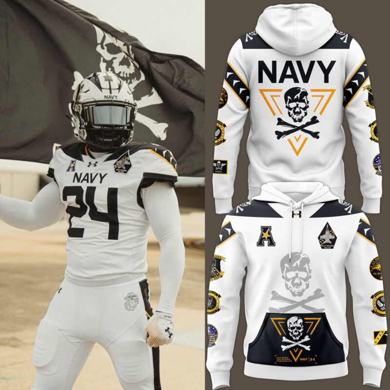Men's Under Armour Navy Midshipmen 2024 Rivalry Shield Fleece Pullover Hoodie V2